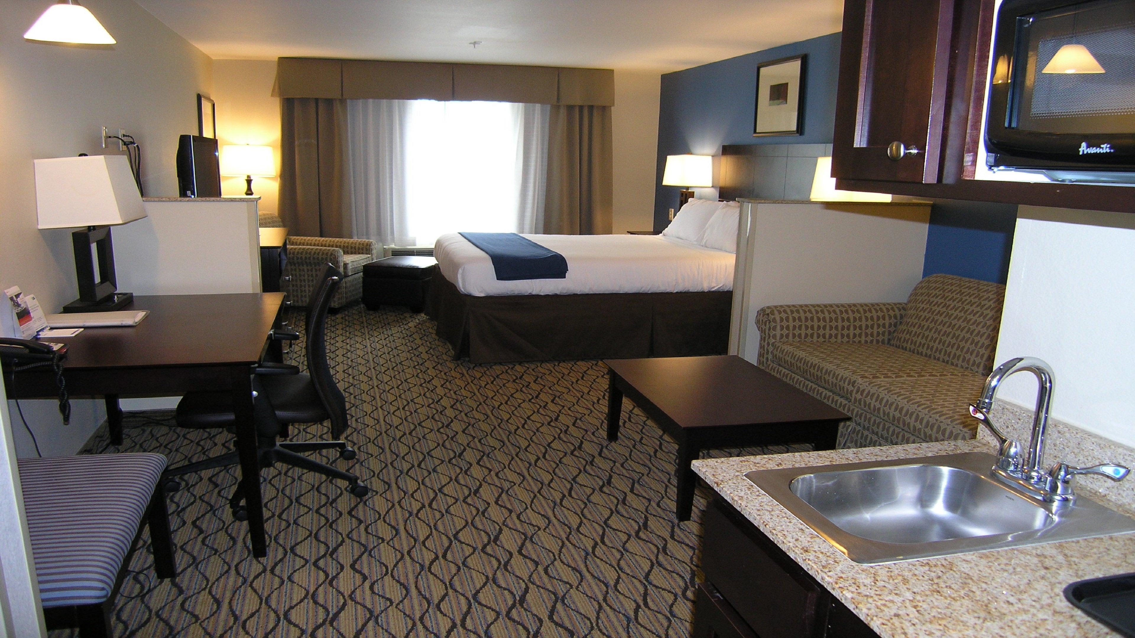 Holiday Inn Express Belle Vernon Екстериор снимка