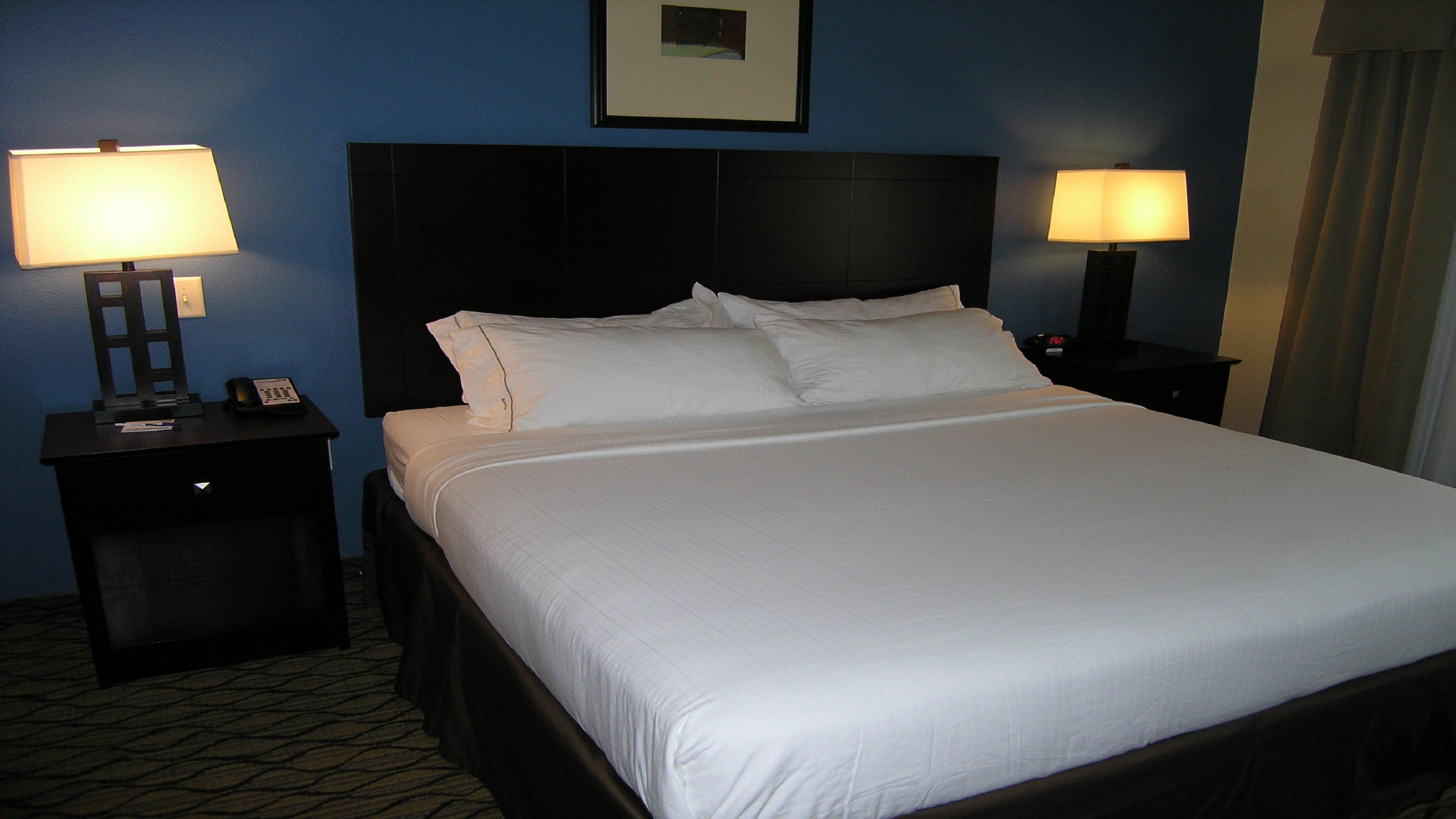 Holiday Inn Express Belle Vernon Екстериор снимка