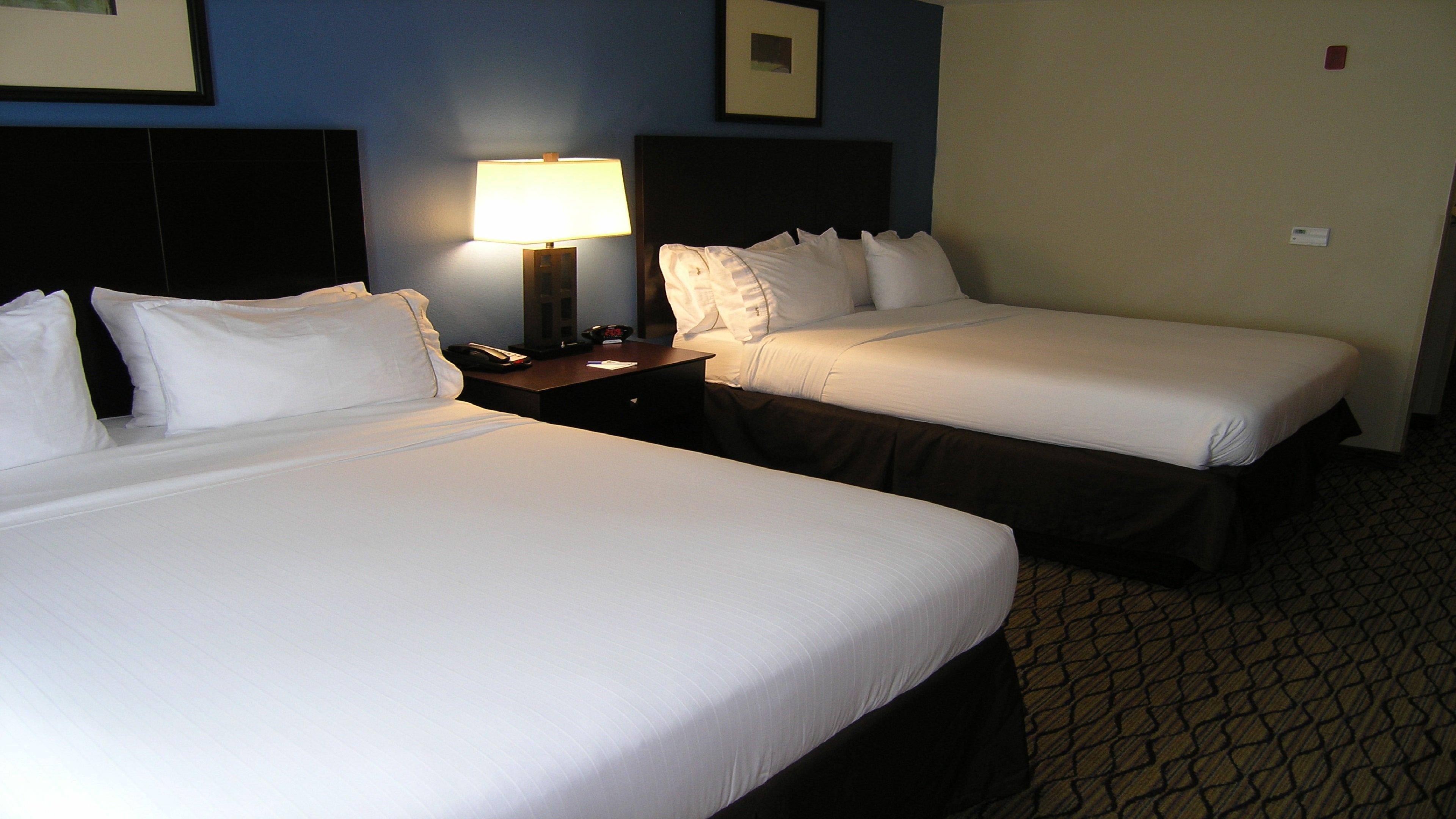 Holiday Inn Express Belle Vernon Екстериор снимка