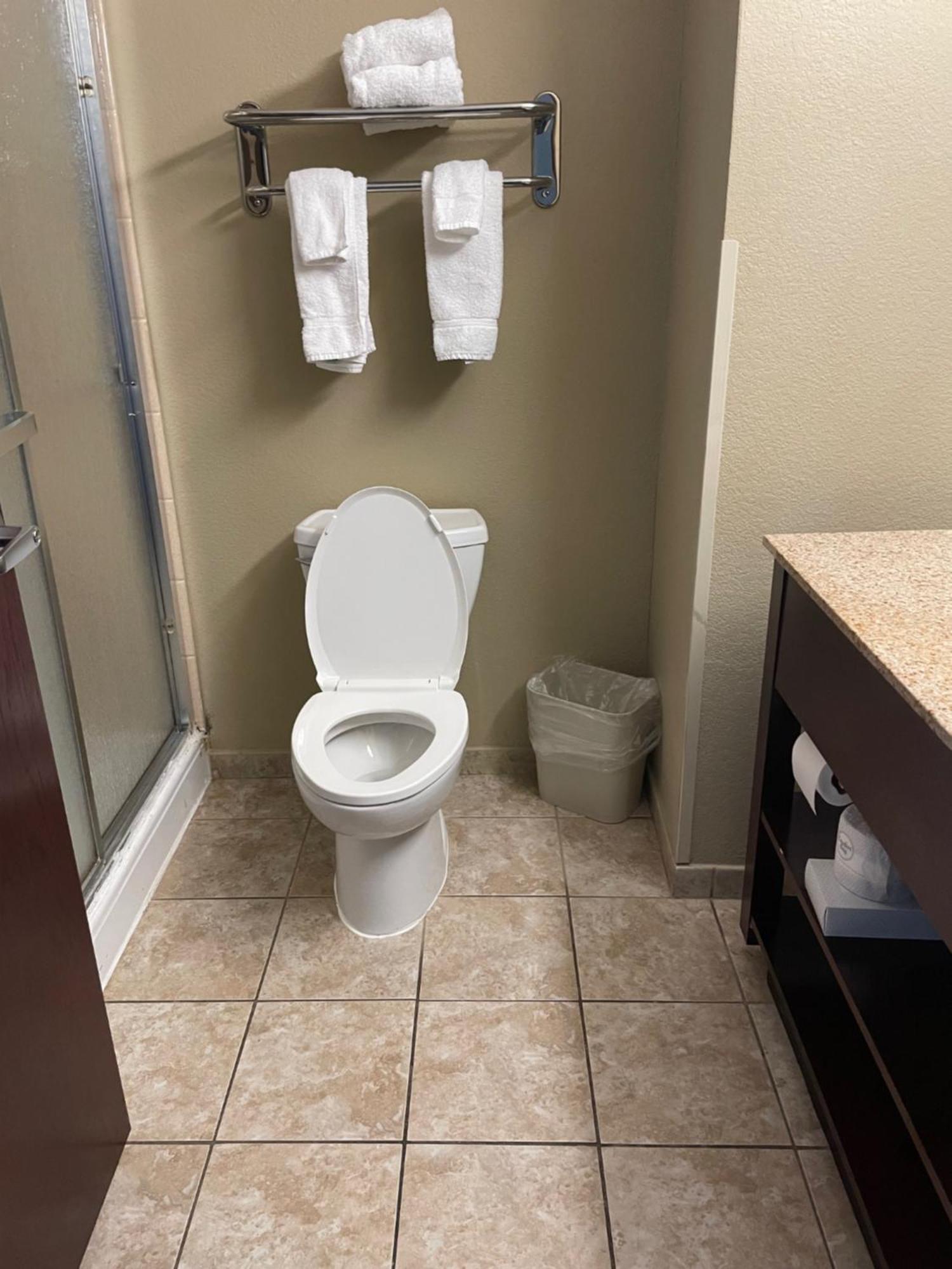 Holiday Inn Express Belle Vernon Екстериор снимка